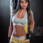 Danielle 166cm MMA Fighter (5ft4)